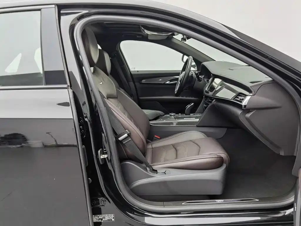 Cadillac CT6 — миниатюра 23