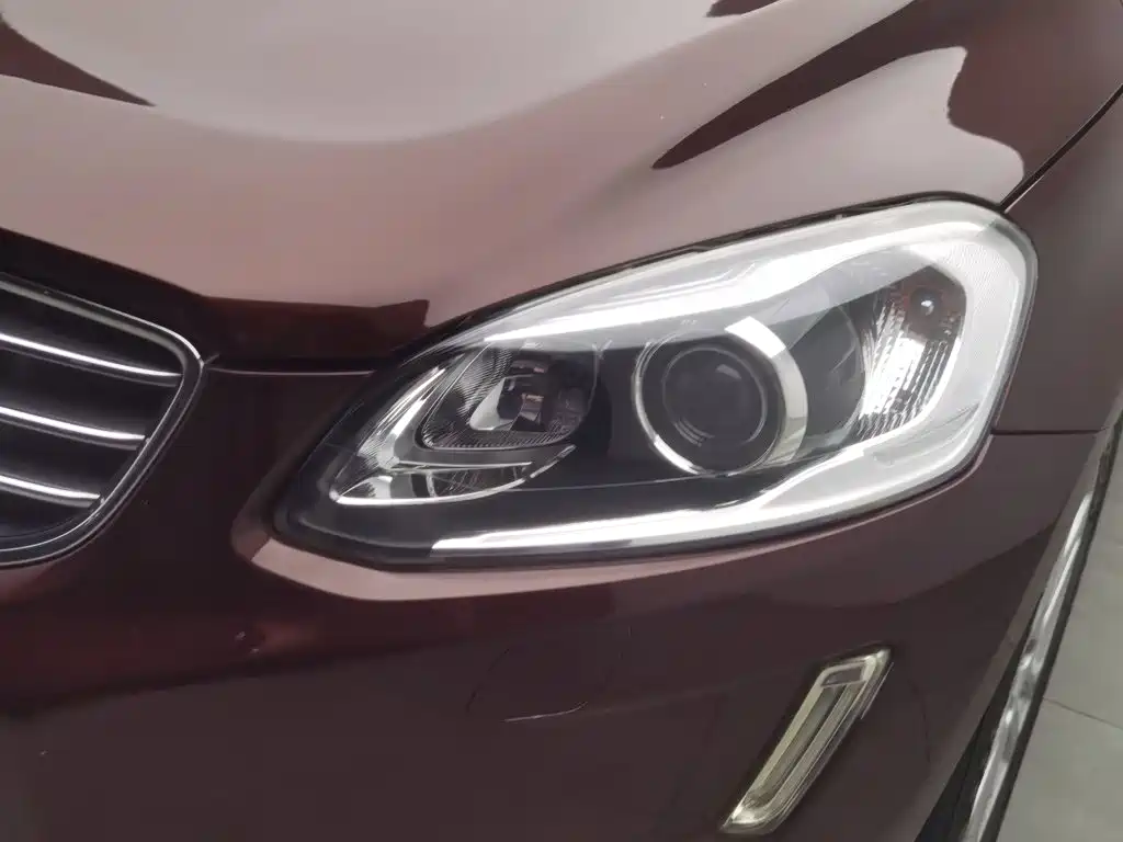 Volvo XC60 — миниатюра 7