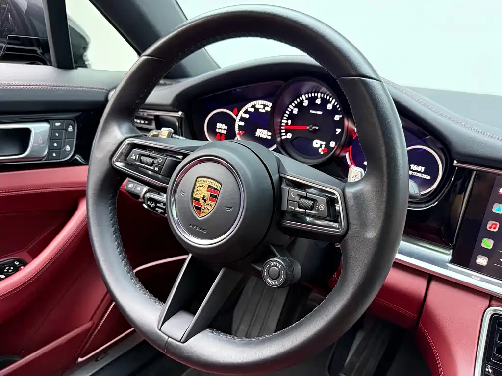 Porsche Panamera — миниатюра 13