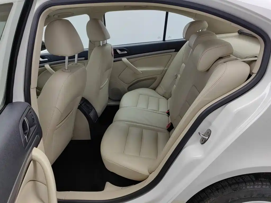 Skoda Octavia — миниатюра 15