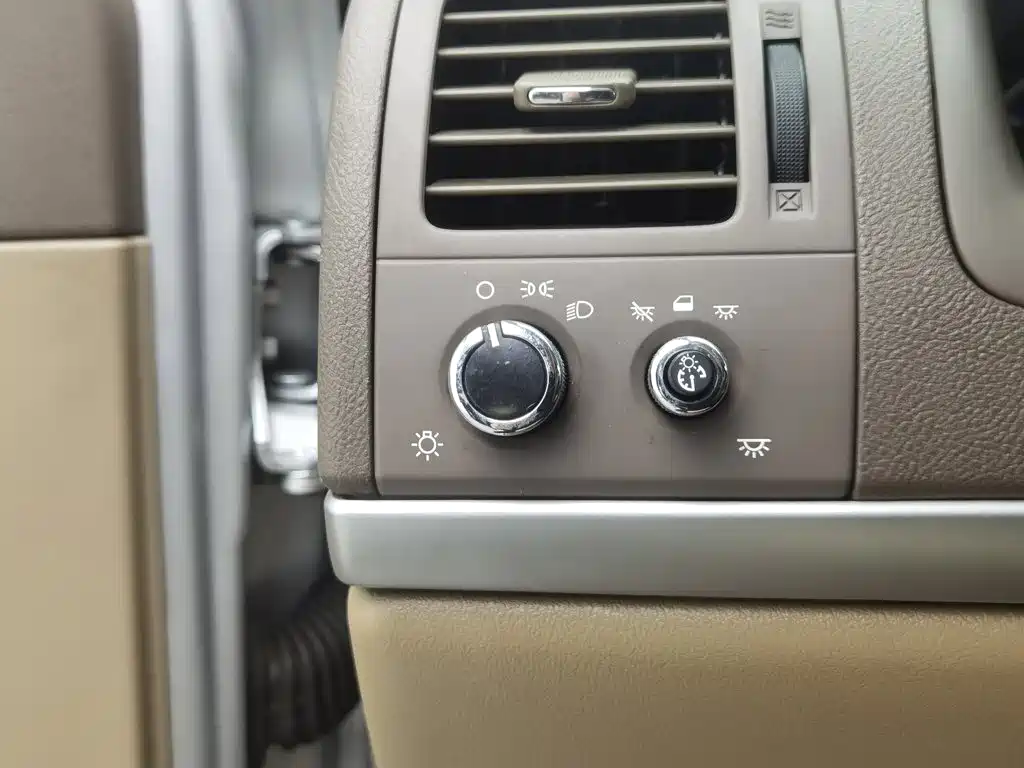 Buick GL8 — миниатюра 21