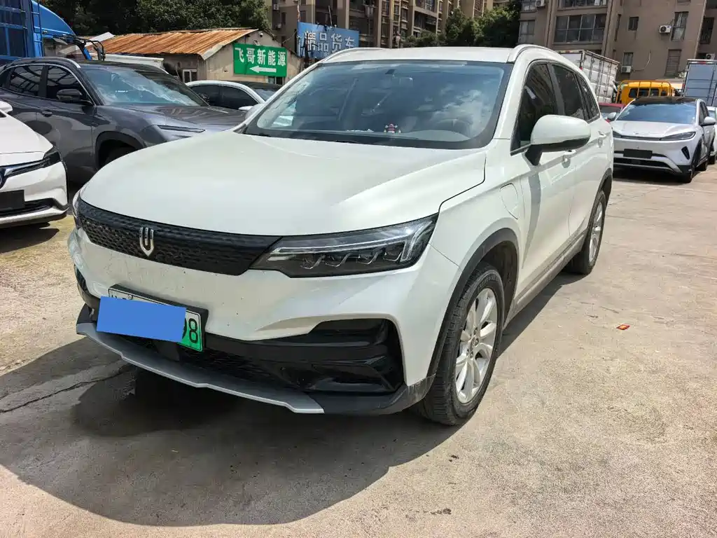 Skyworth EV6