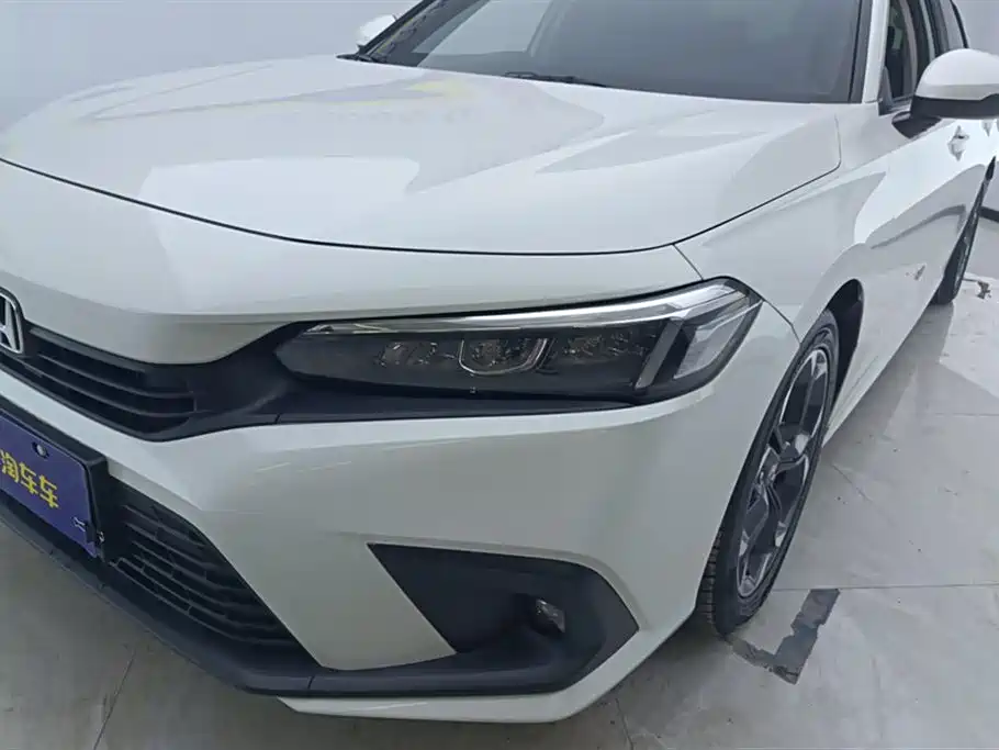 Honda Civic 2022 240TURBO CVT