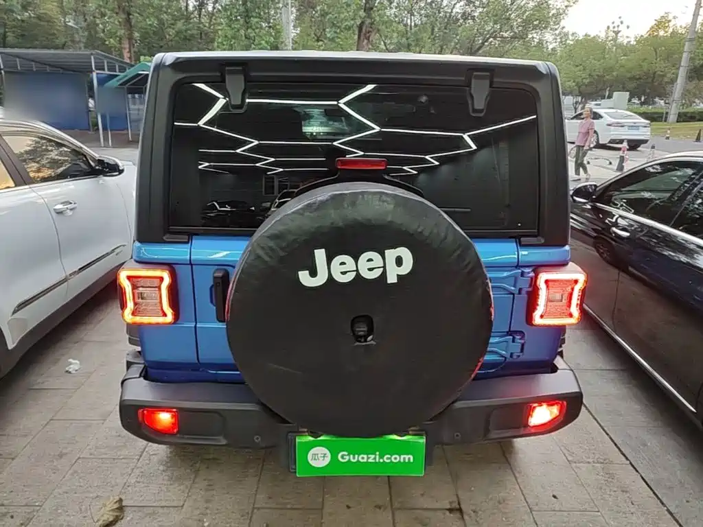 Jeep Wrangler — миниатюра 6
