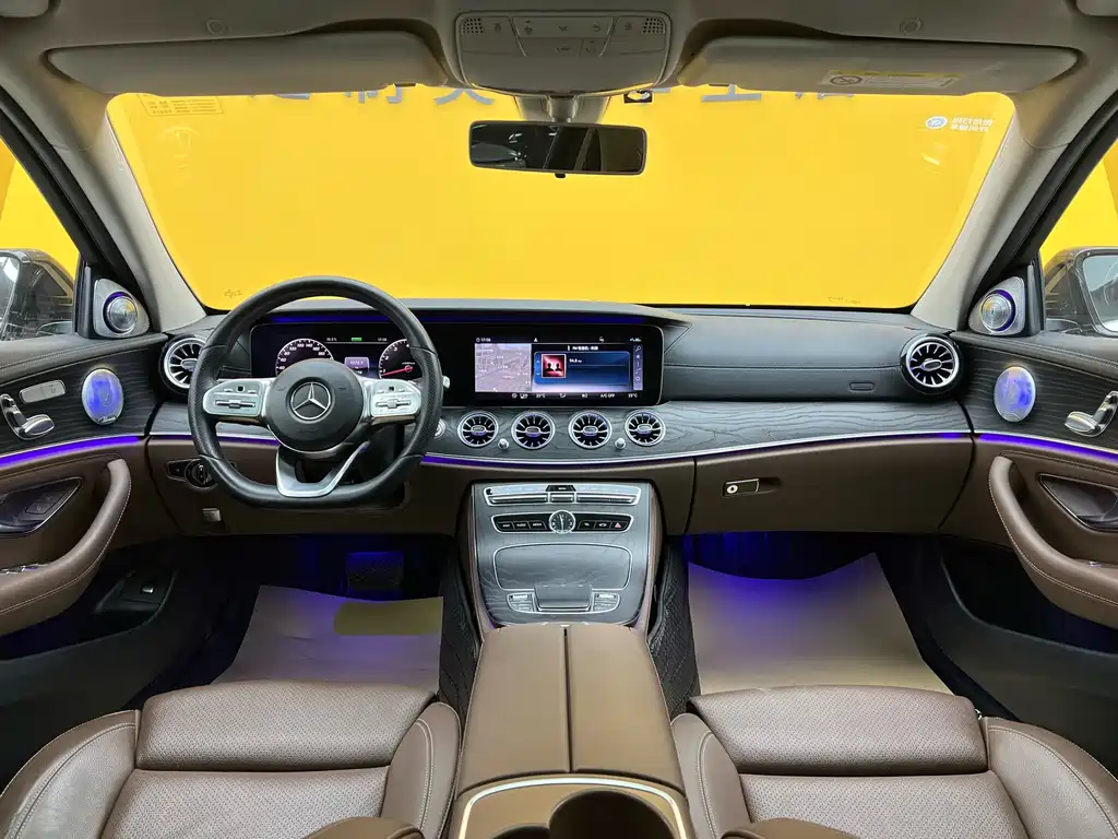 MERCEDES-BENZ E CLASS