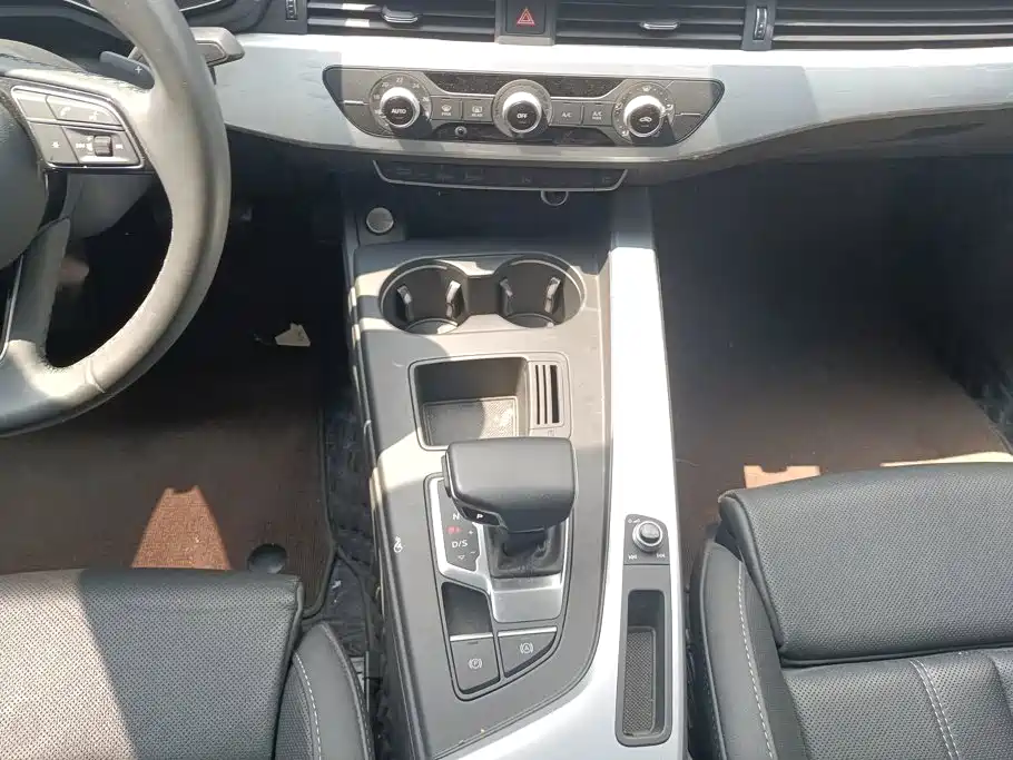 Audi A4L — миниатюра 16