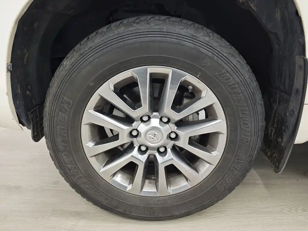 Toyota Prado (Import) — миниатюра 26
