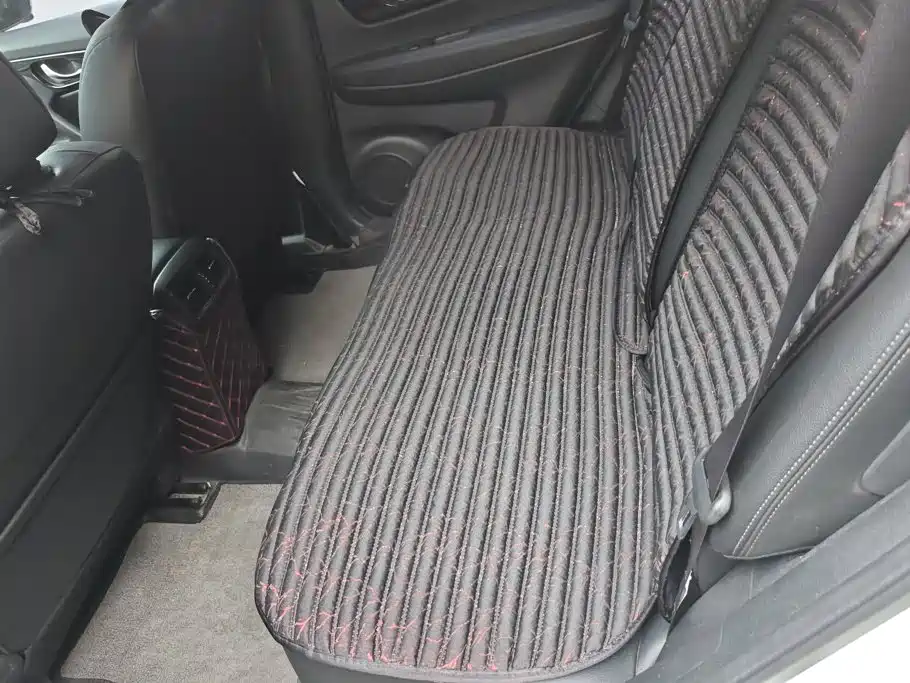 Nissan X-Trail — миниатюра 11