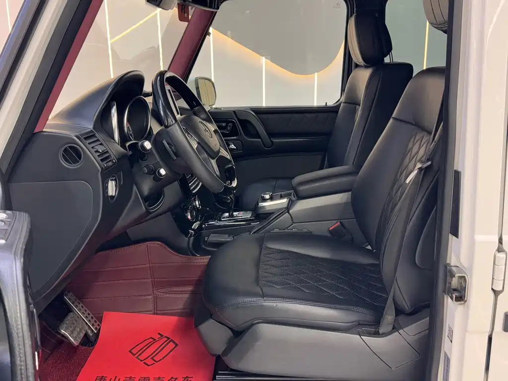 Mercedes-Benz G-Class — миниатюра 17