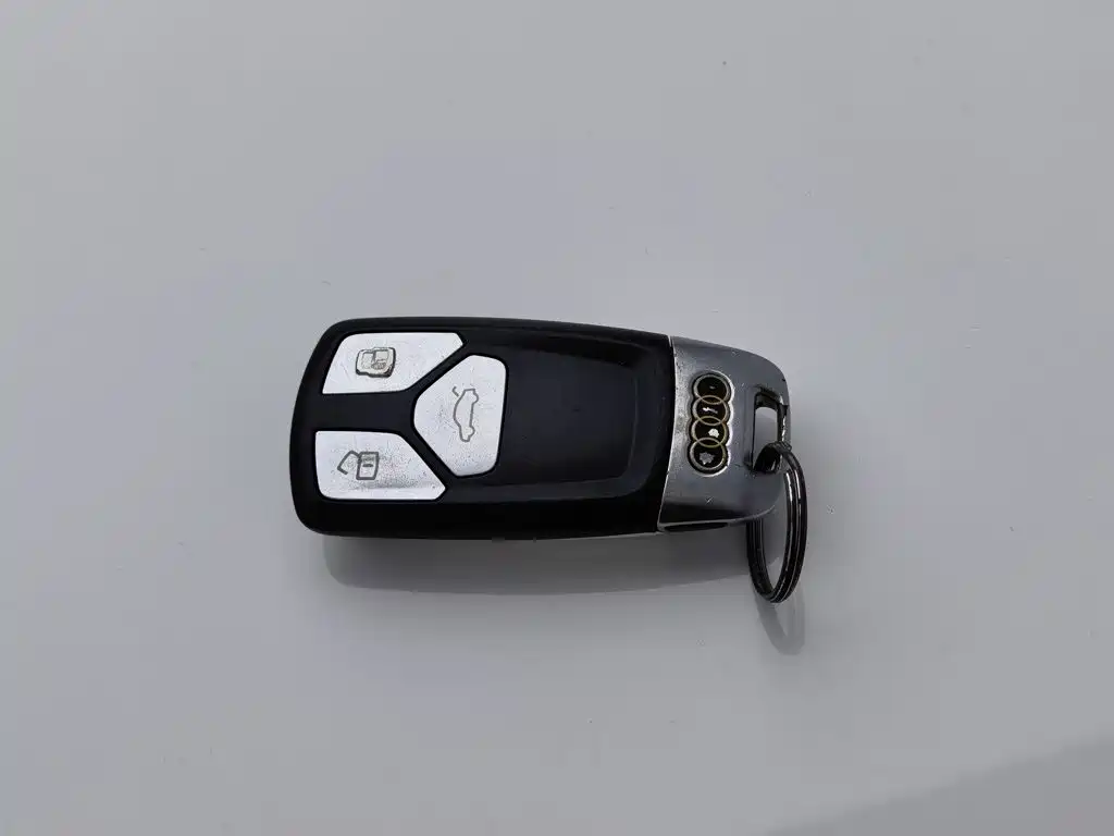 Audi A4L — миниатюра 19