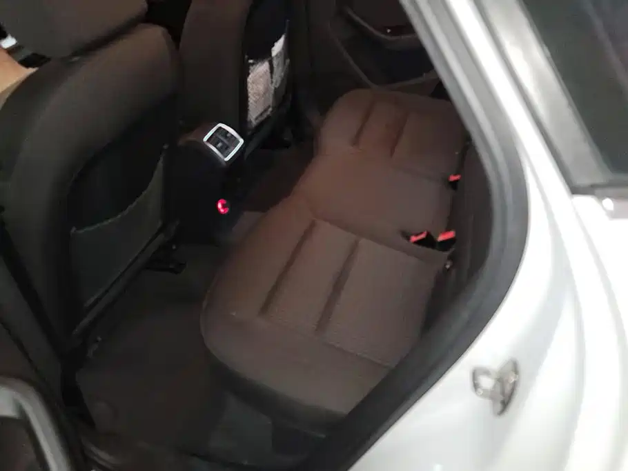 Audi Q3 — миниатюра 11