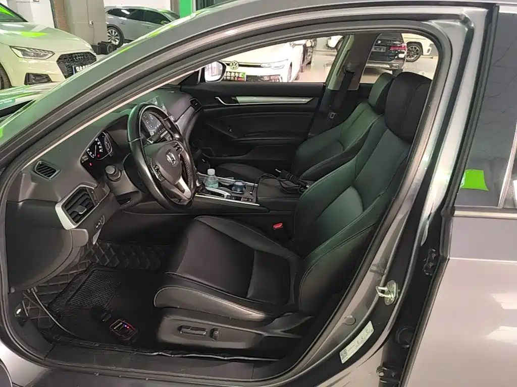 Honda Accord — миниатюра 15