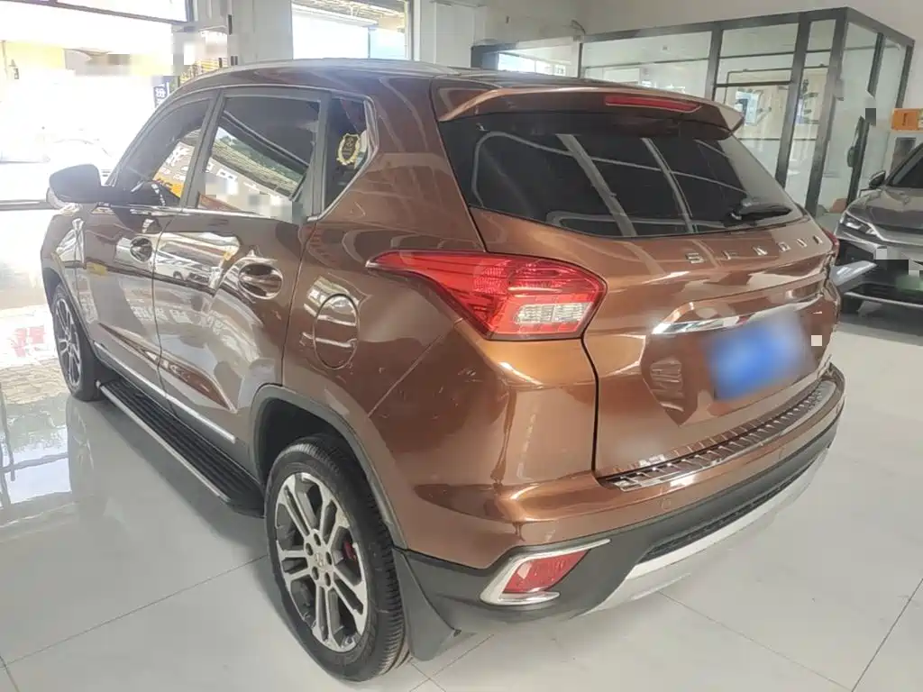 BAIC Senova X35 — миниатюра 5