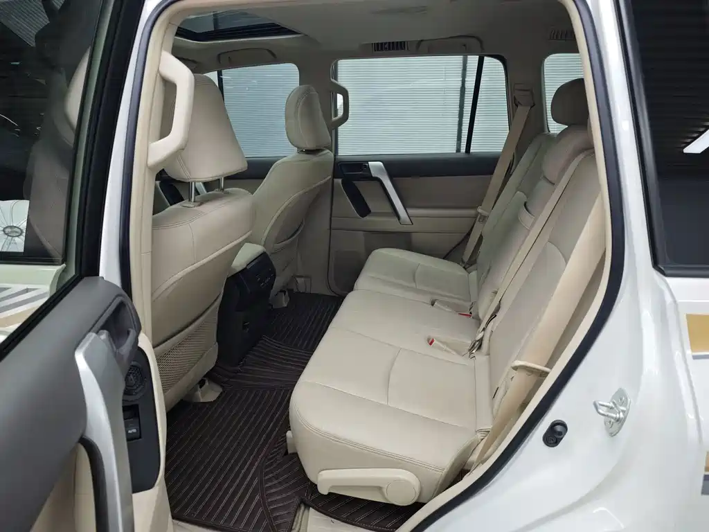 Toyota Prado (Import) — миниатюра 22