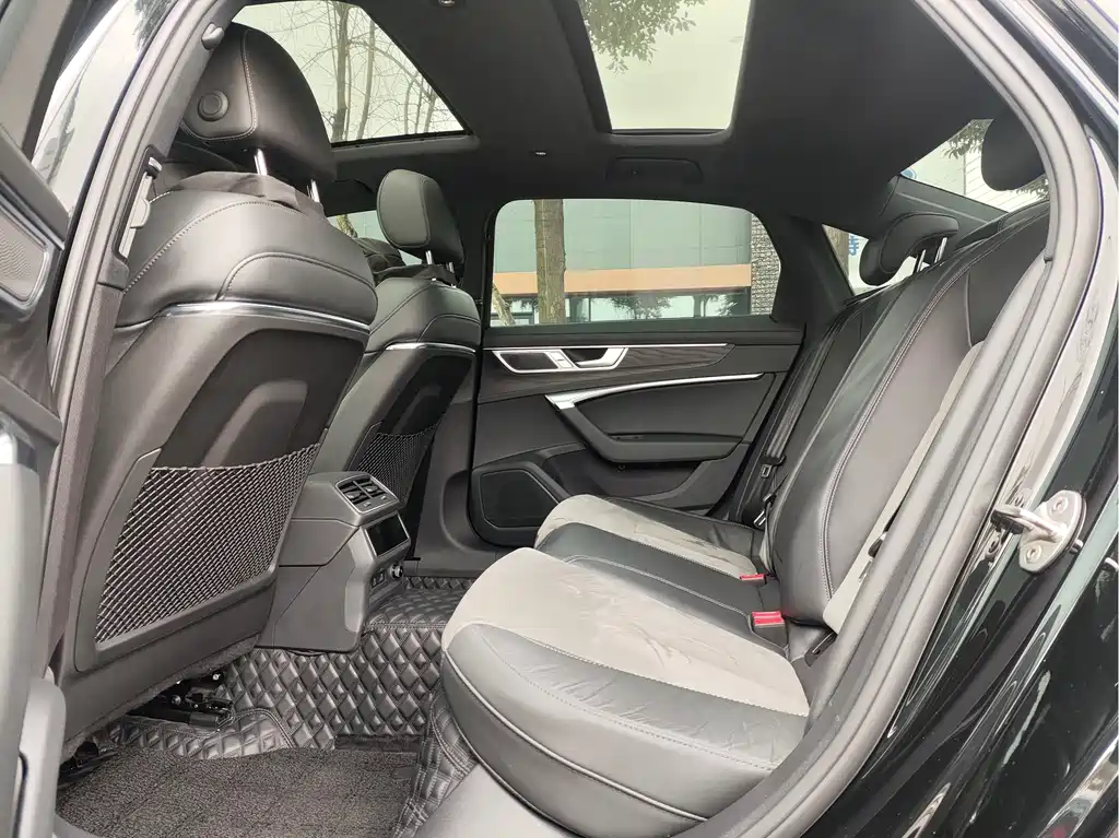 Audi A6L 2024 45 TFSI quattro