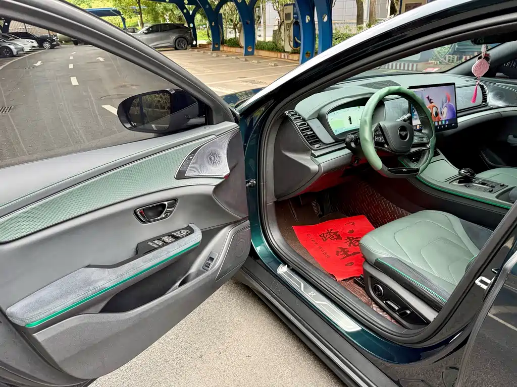 BYD Han — миниатюра 4