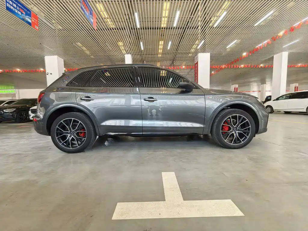 Audi Q5L 2024 45 TFSI Luxury