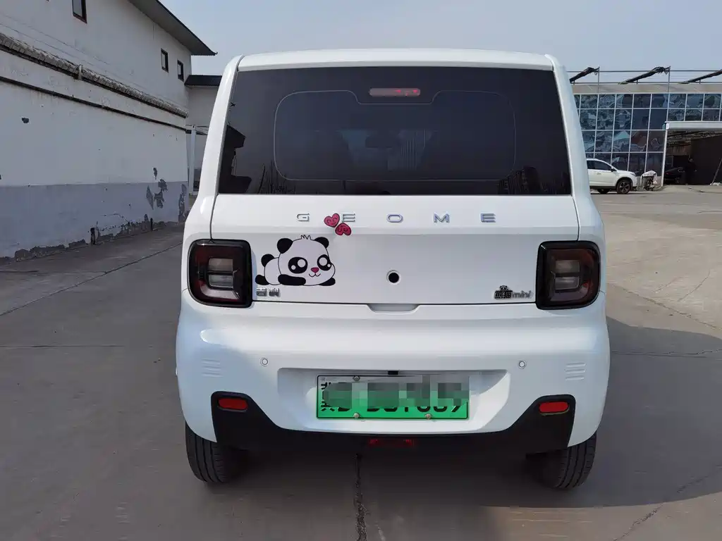GEELY GALAXY PANDA