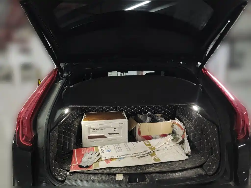 Cadillac XT4 — миниатюра 10
