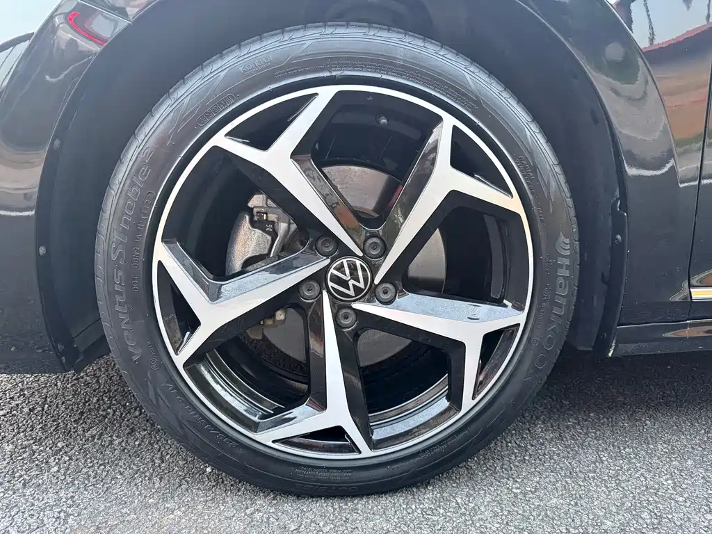 Volkswagen Passat — миниатюра 36