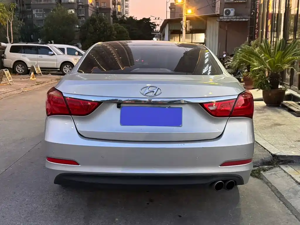 Hyundai Mistra — миниатюра 6