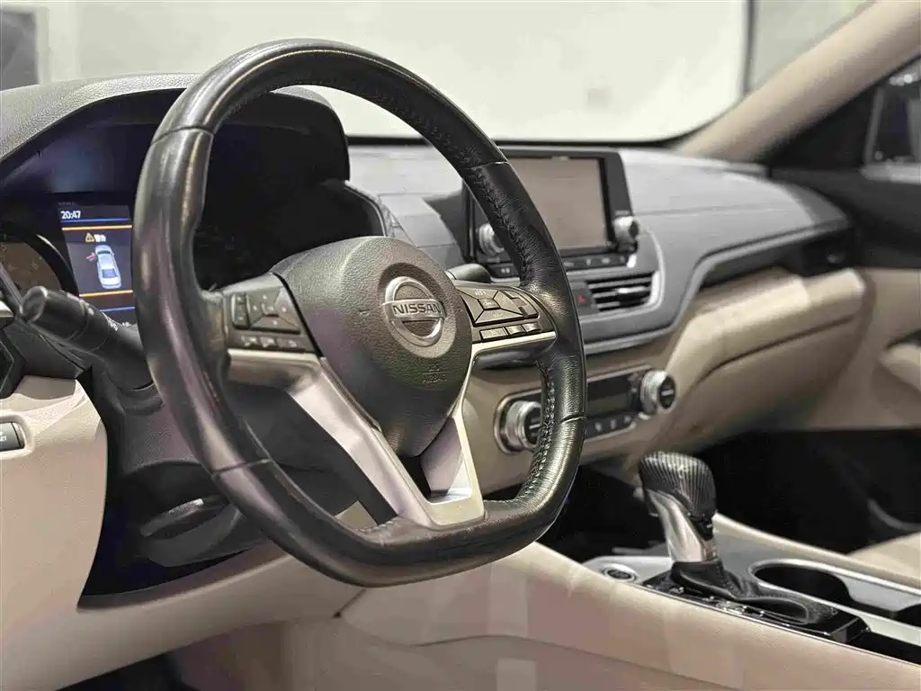 Nissan Teana — миниатюра 10