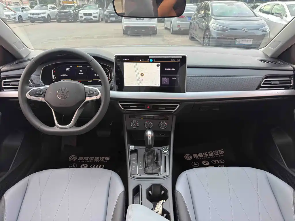 Volkswagen Lavida — миниатюра 11