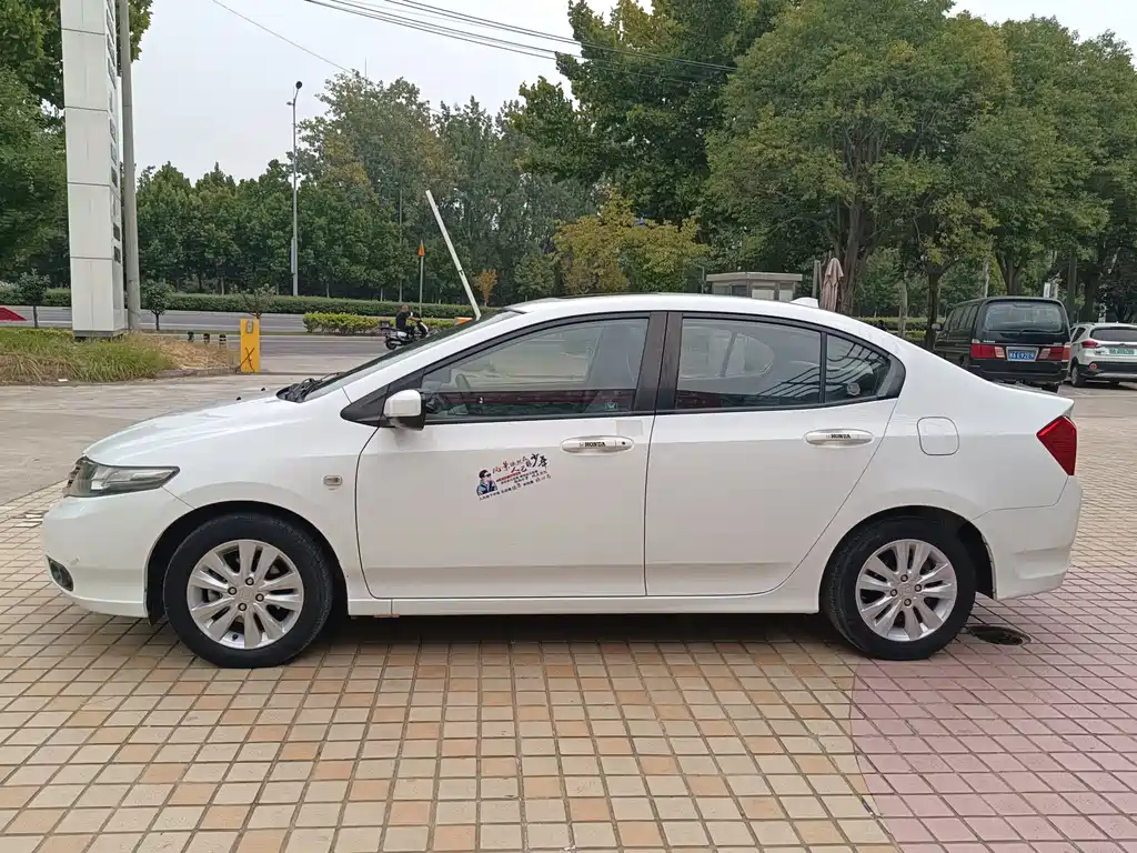 Honda City Classic — миниатюра 4