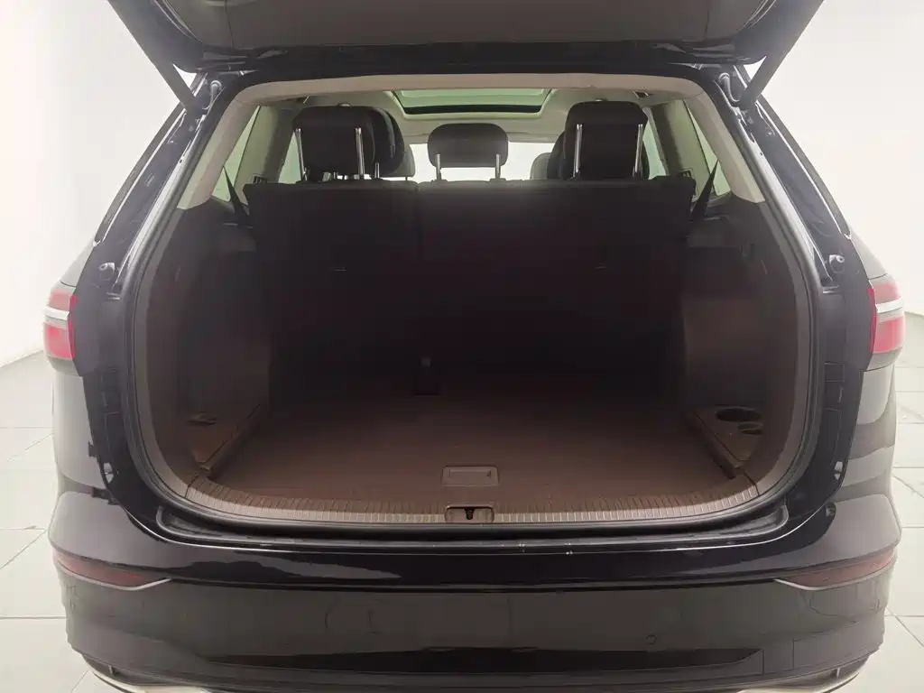 Volkswagen Viloran — миниатюра 16