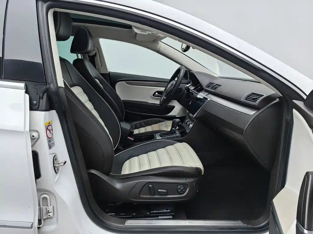 Volkswagen CC — миниатюра 23
