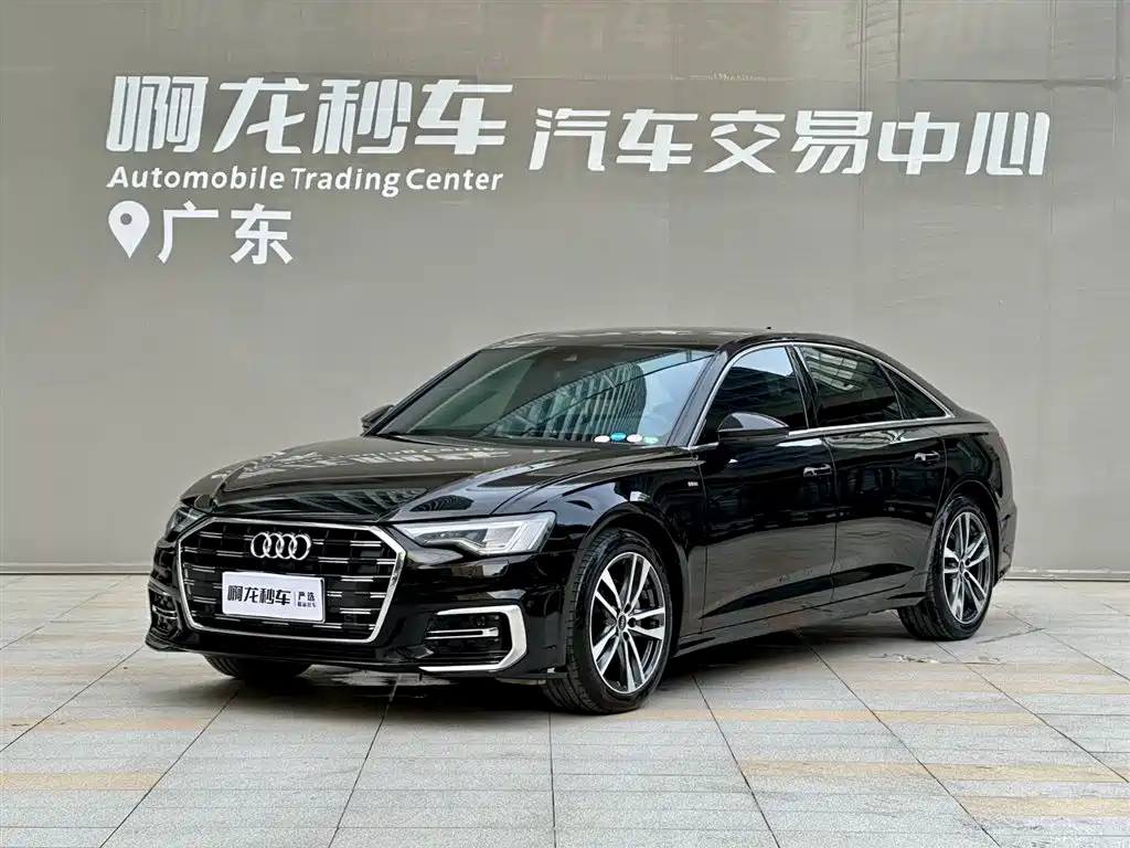 Audi A6L 2023 40 TFSI Luxury