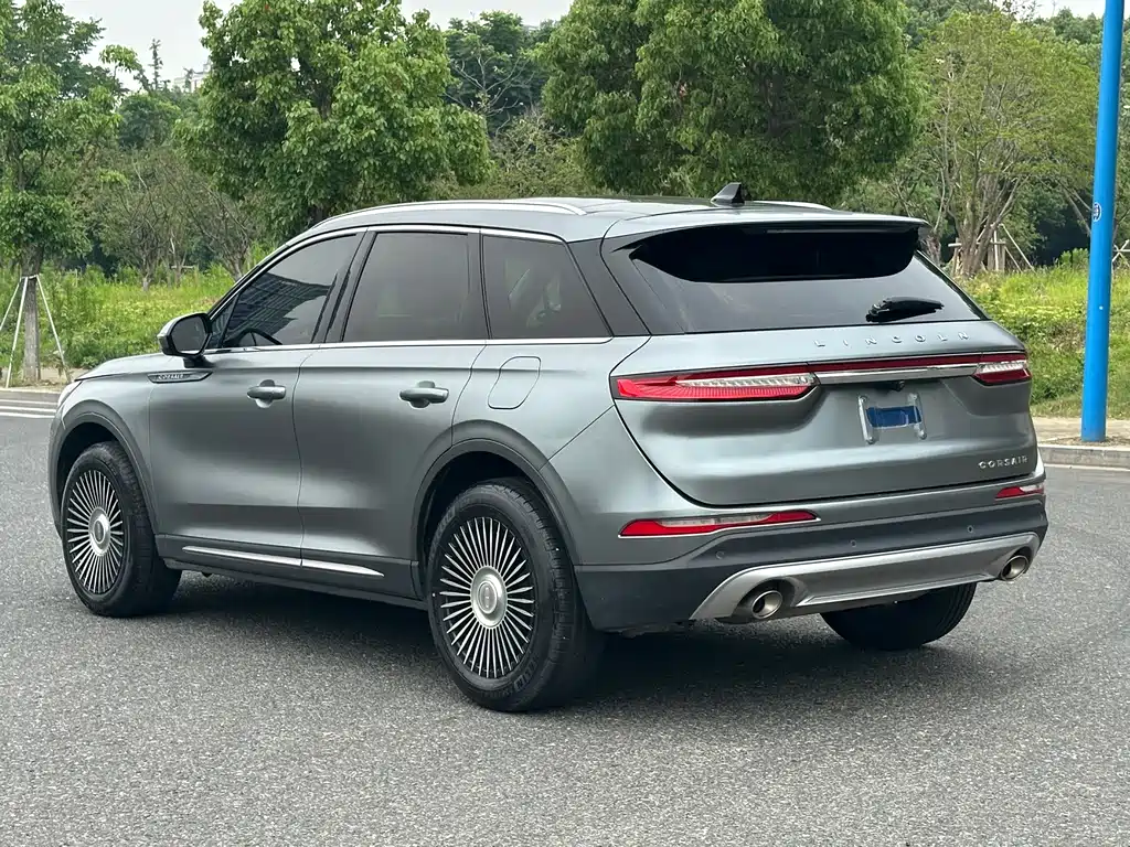 Lincoln Corsair 2020 2.0T