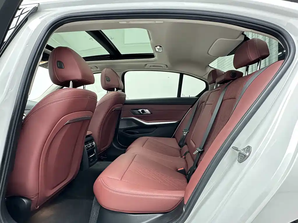 BMW 3 Series — миниатюра 5