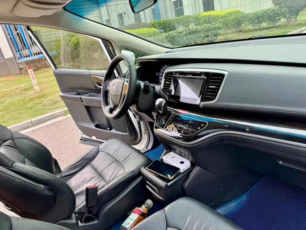 Honda Odyssey — миниатюра 10