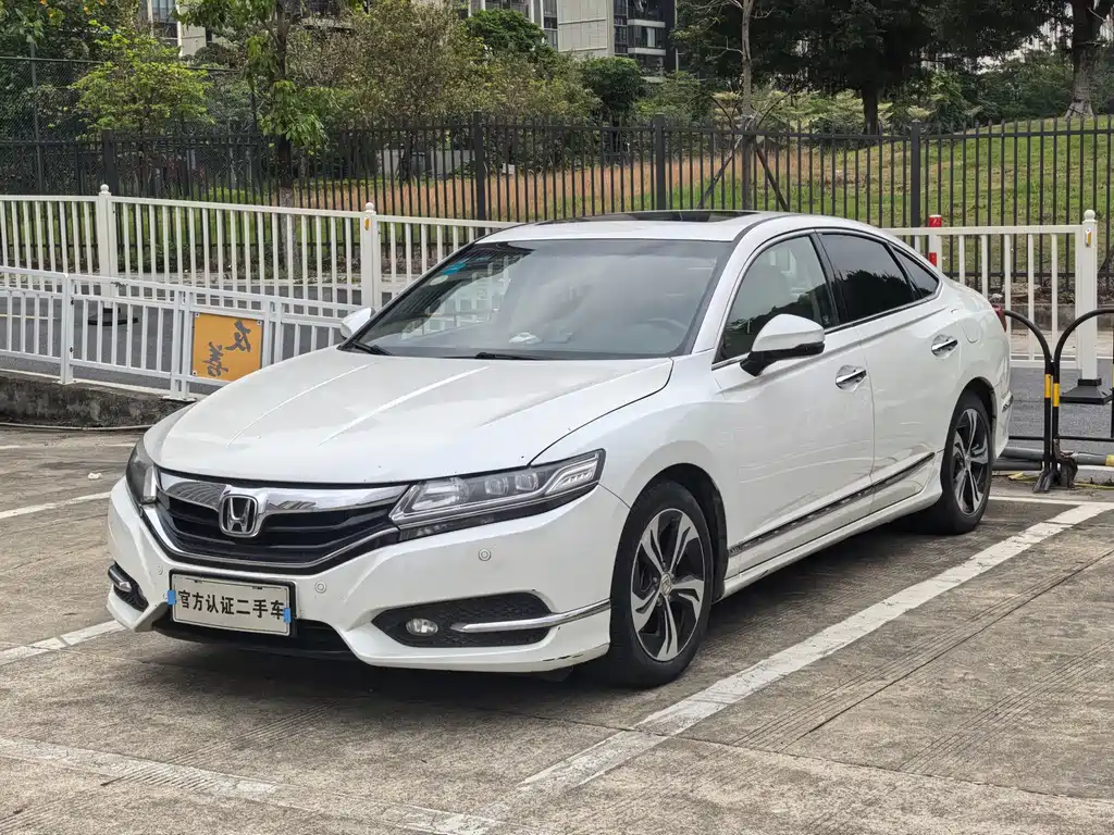 Honda Spirior 2016
