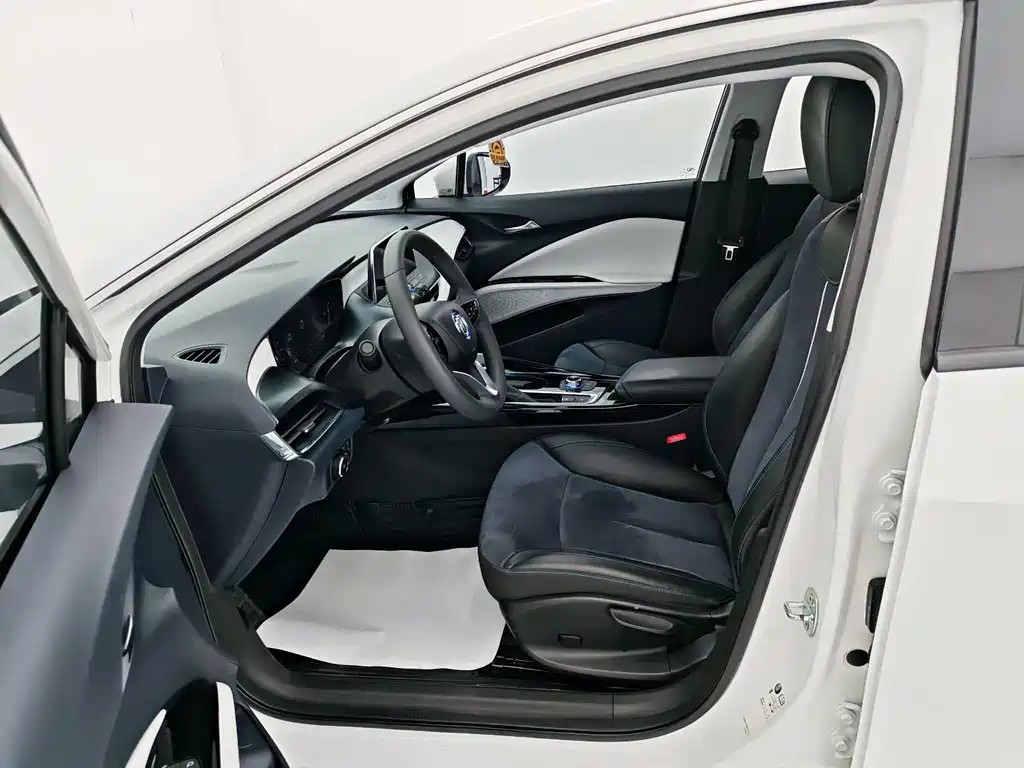 BUICK SLIGHTLY BLUE 6