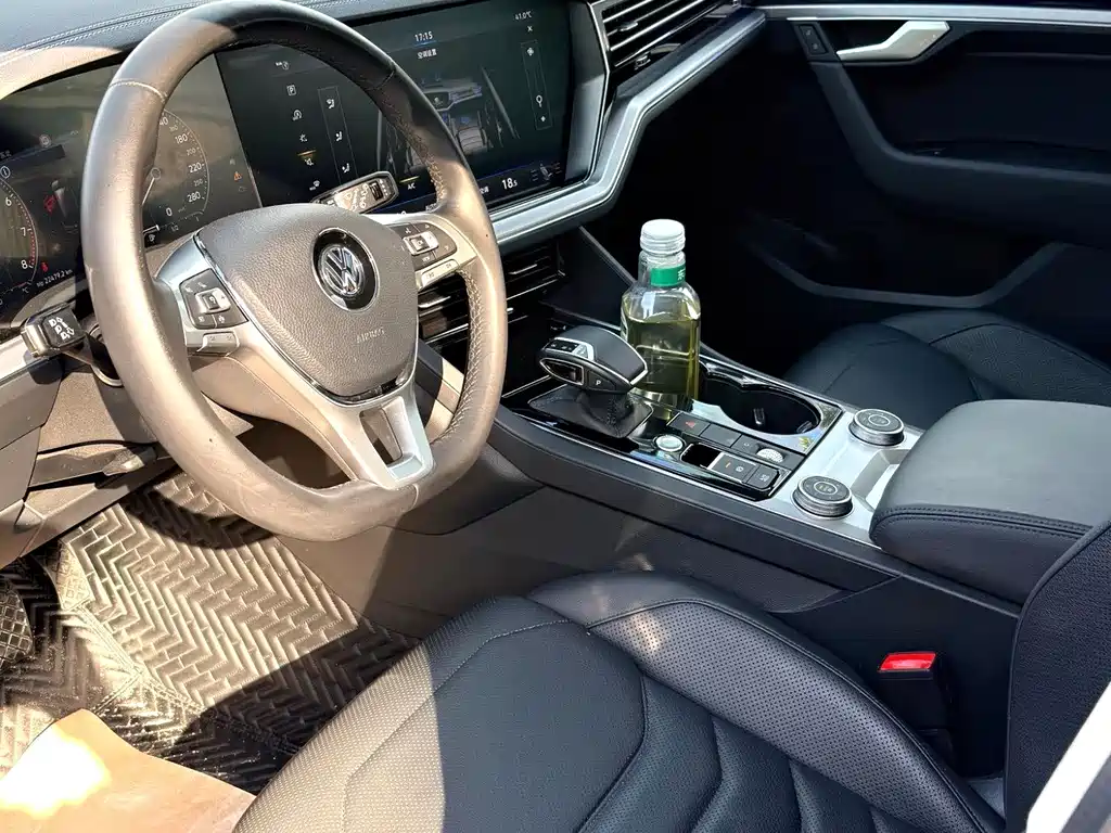 Volkswagen Touareg 2019 3.0TSI V