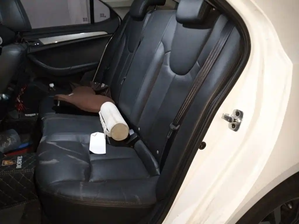 Roewe 360 — миниатюра 13