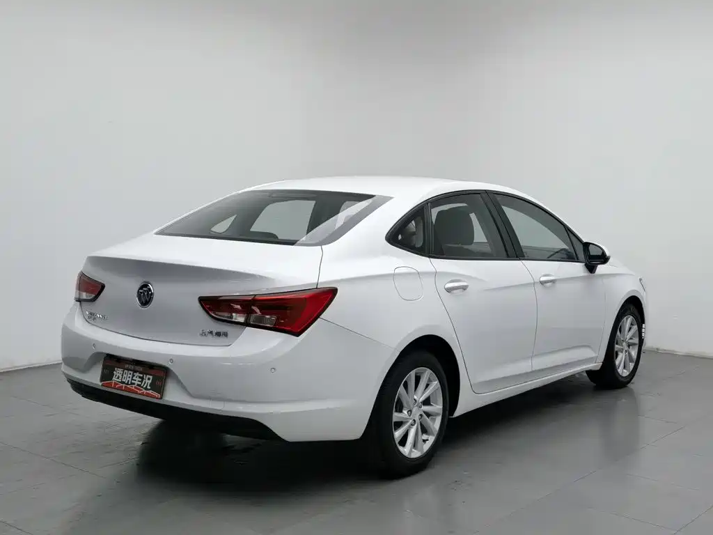 Buick Verano — миниатюра 2