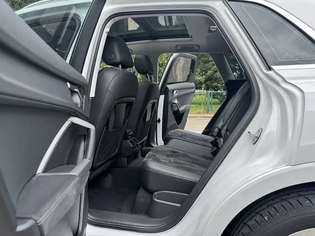 Audi Q3 — миниатюра 7