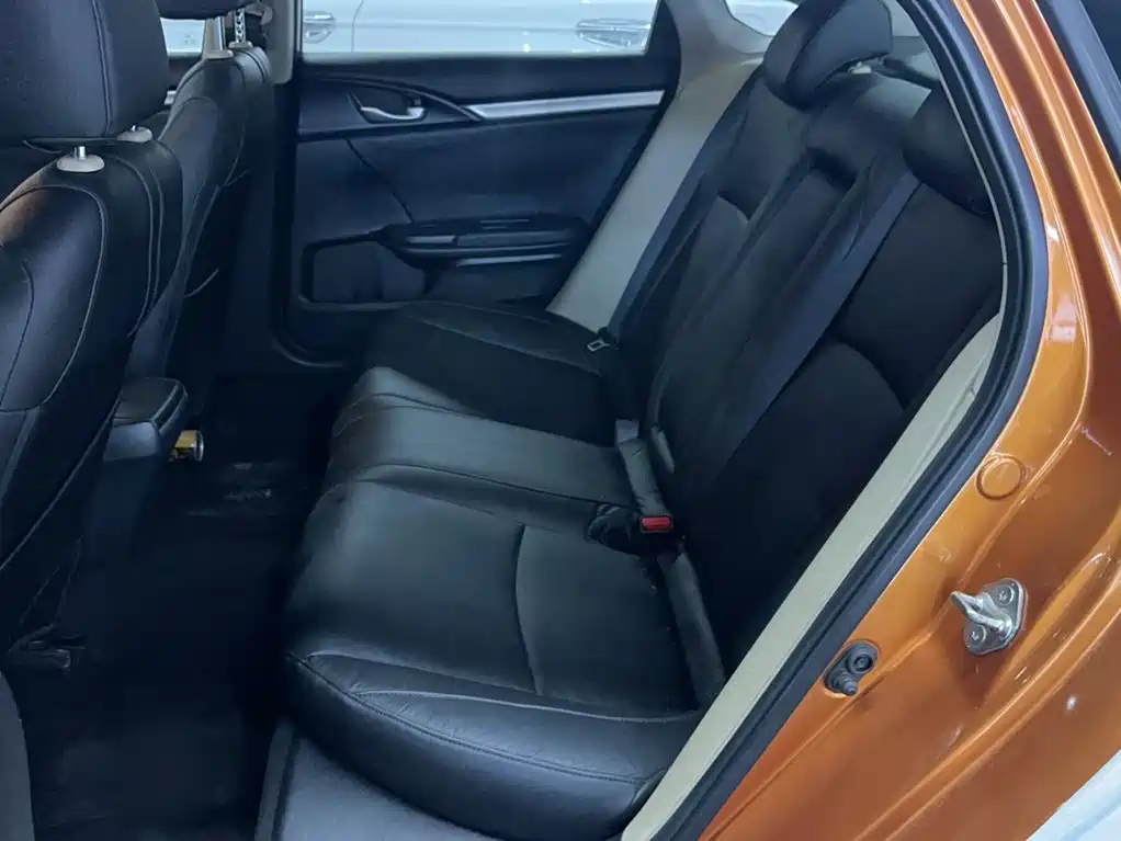 Honda Civic 2016 220TURBO CVT Luxury