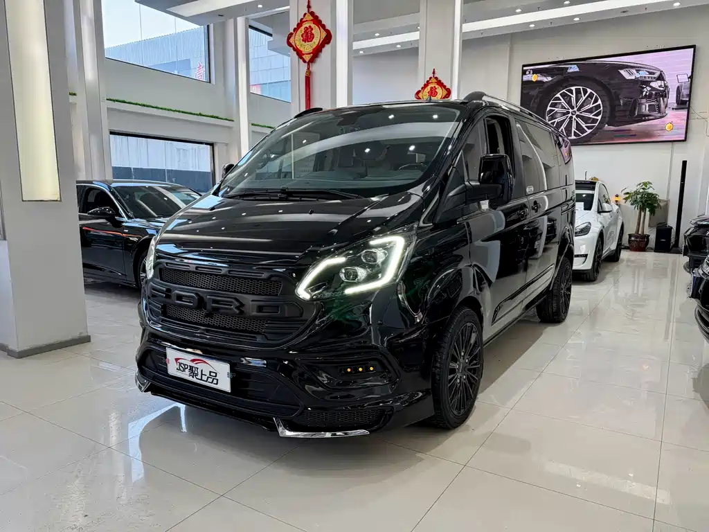 Ford Tourneo 2022