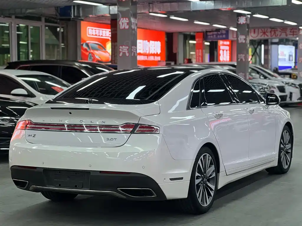 Lincoln MKZ 2017 2.0T
