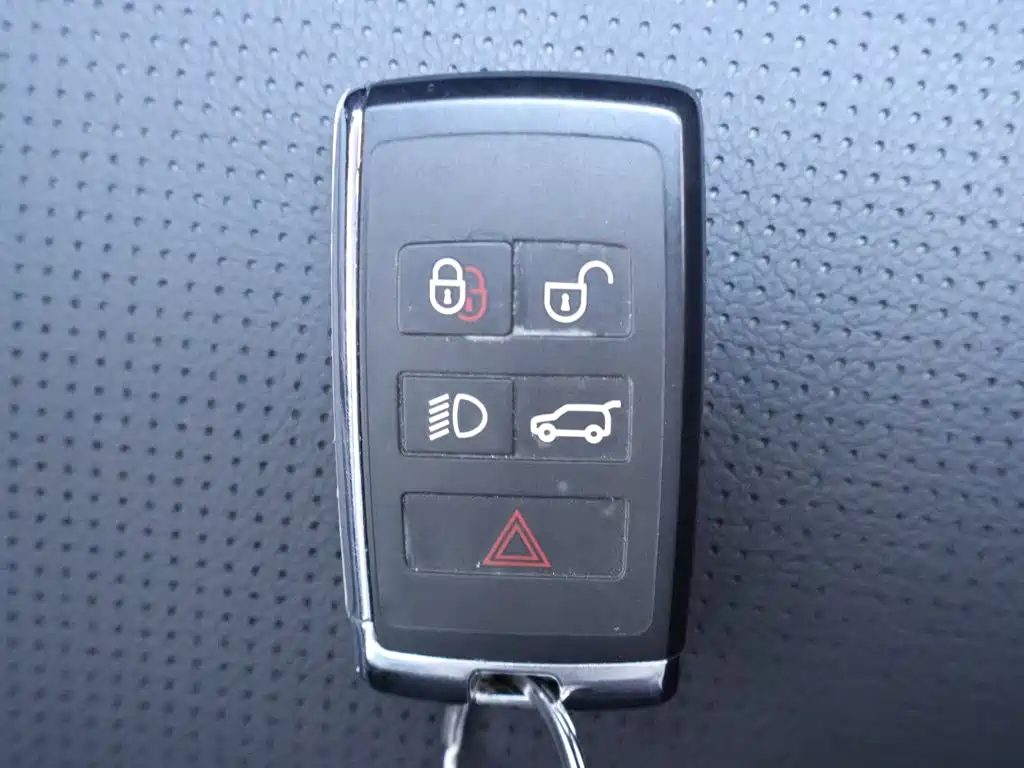 Land Rover Discovery Sport — миниатюра 25