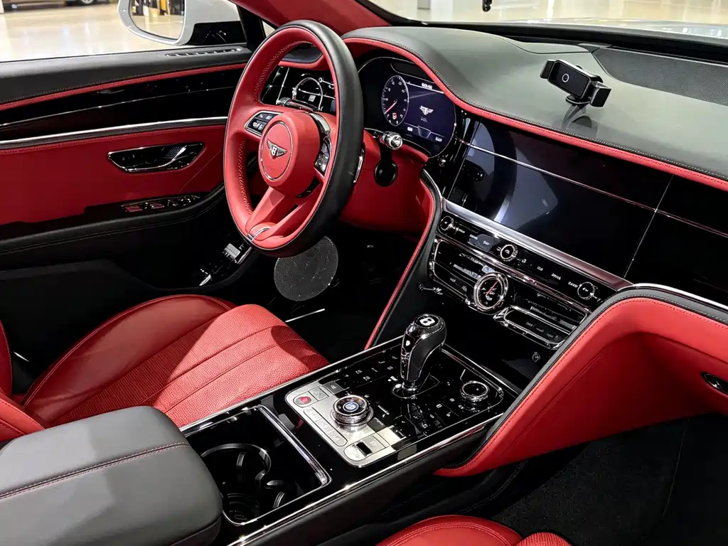 Bentley Flying Spur — миниатюра 4