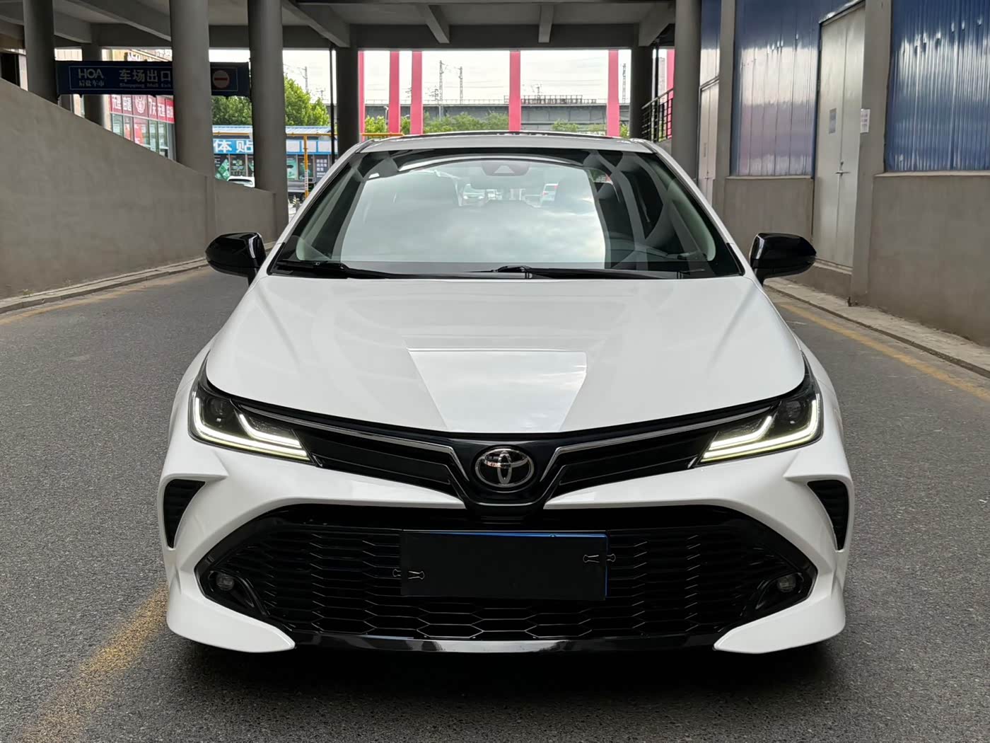 Toyota Corolla 1.5 л 2022 г. Белый, пробег 36000 км