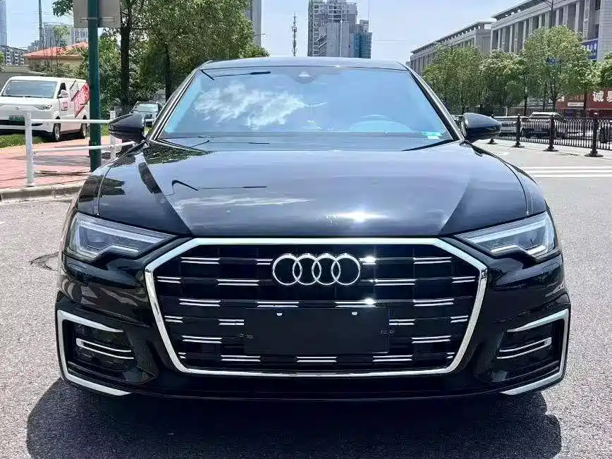 Audi A6L 2026 Черный из Китая, фото 4