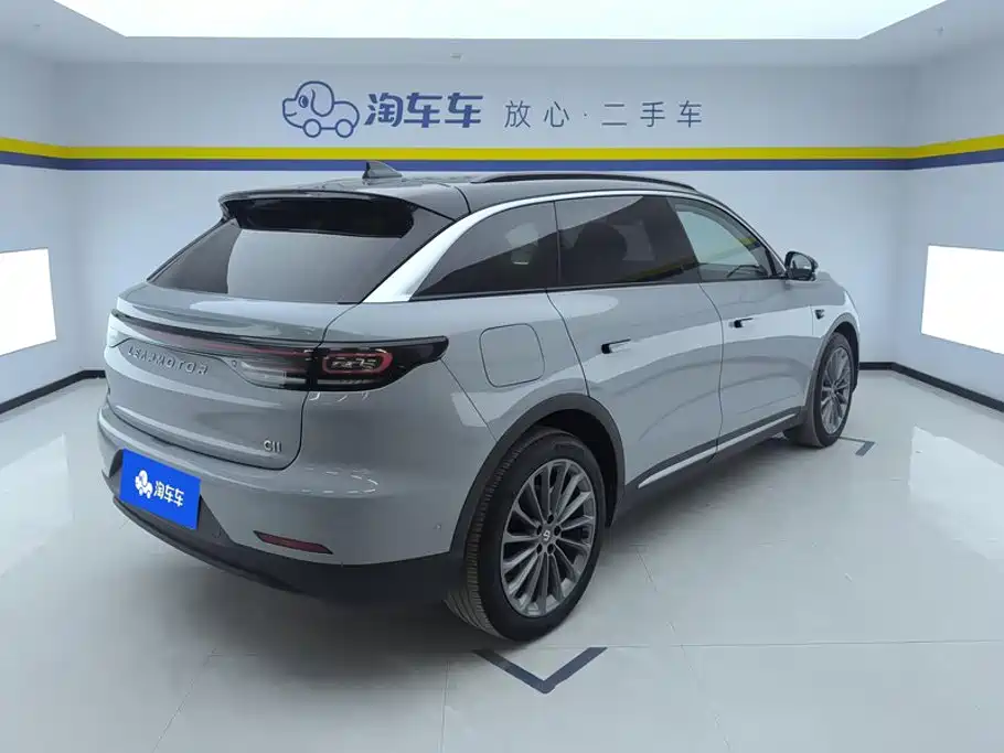 Leapmotor Leapmotor C11 — миниатюра 3
