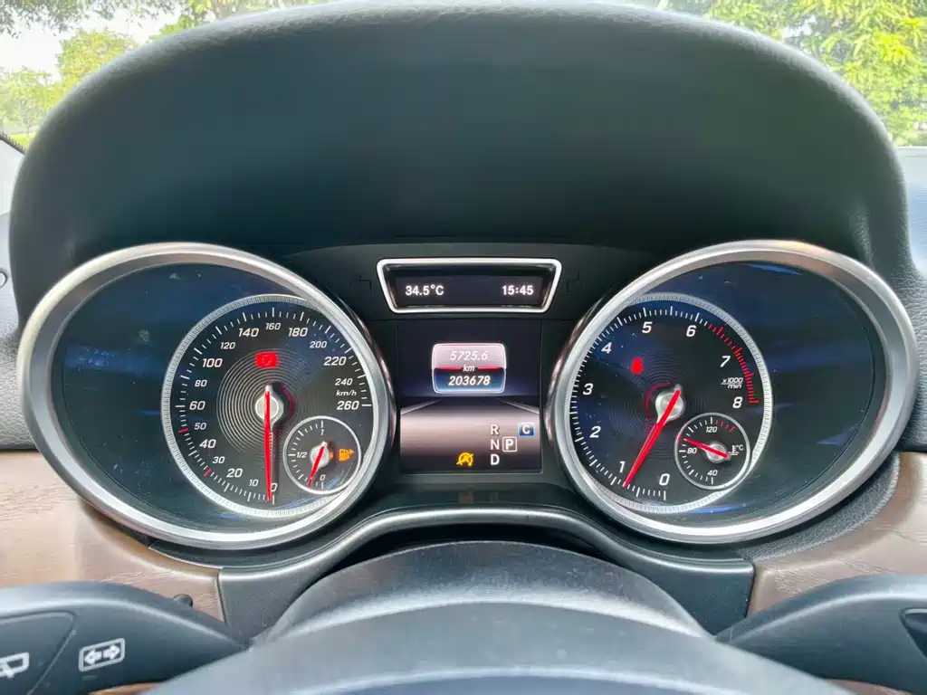 Mercedes-Benz GLE (Import) — миниатюра 7