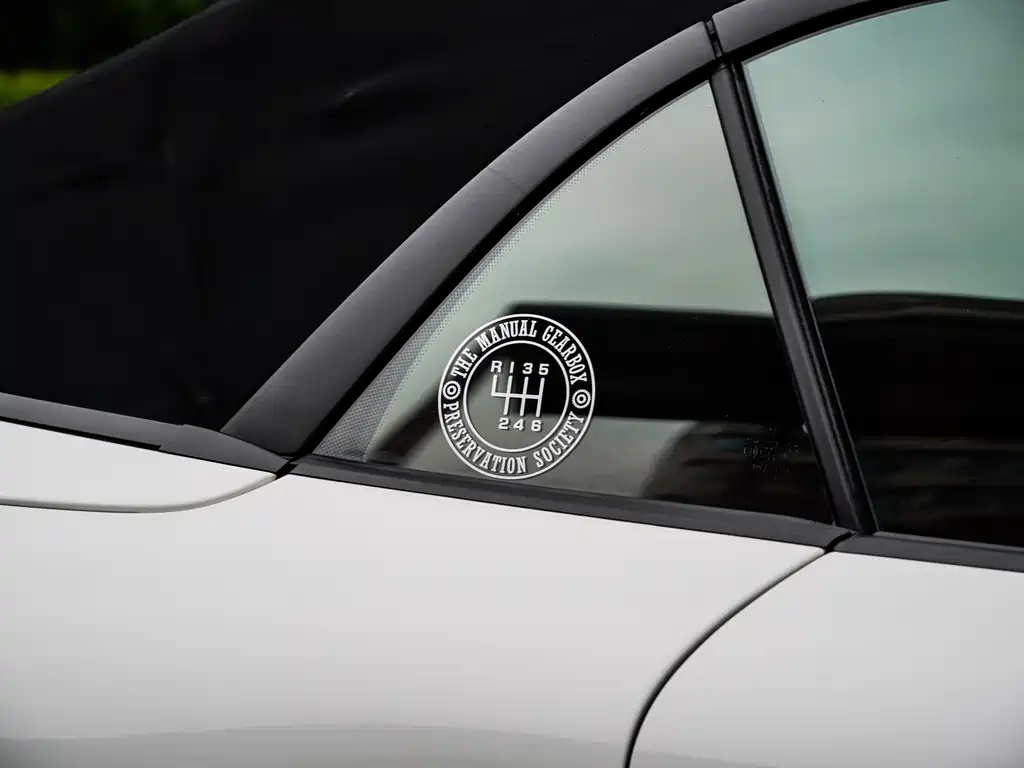 Porsche 911 2006 Carrera S Cabriolet MT 3.8L